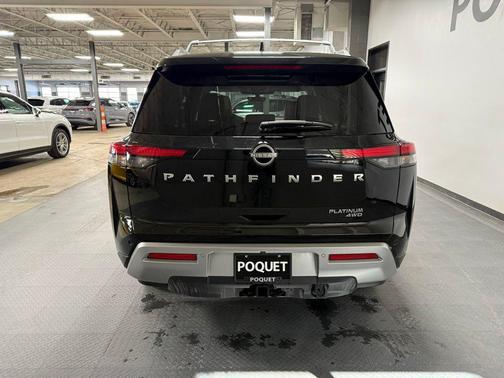 2024 Nissan Pathfinder Platinum