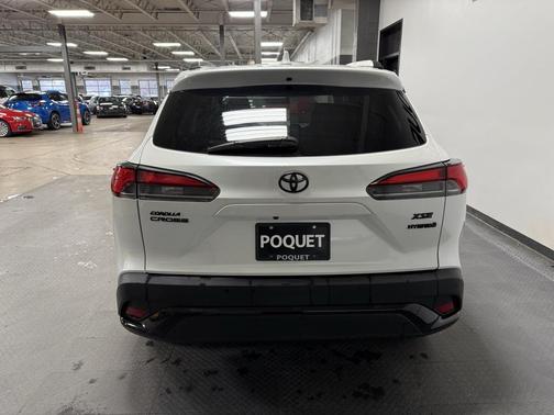 2023 Toyota Corolla Hybrid SE