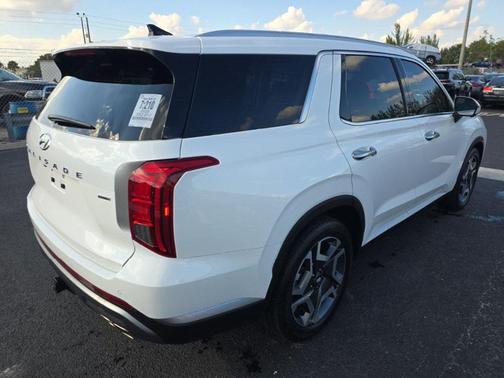 2025 Hyundai PALISADE SEL Premium