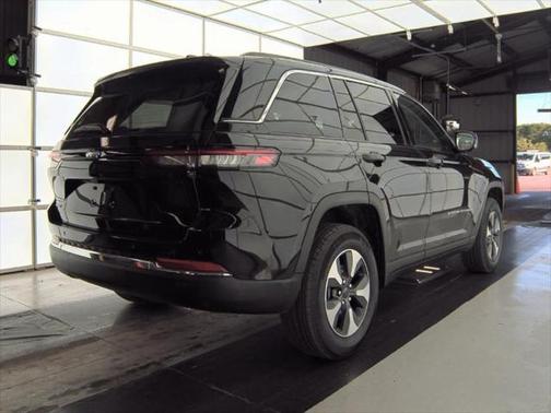 2022 Jeep Grand Cherokee 4xe Base