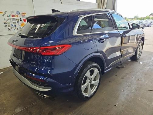2025 Audi Q5 2.0T Premium Plus