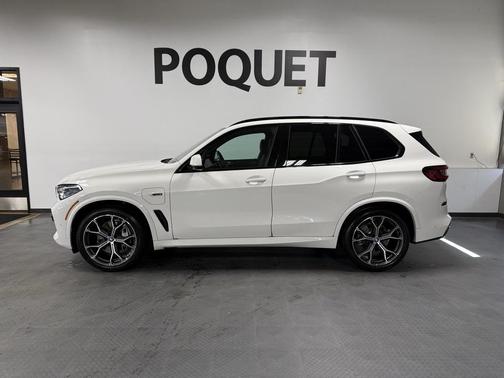 2023 BMW X5 xDrive45e