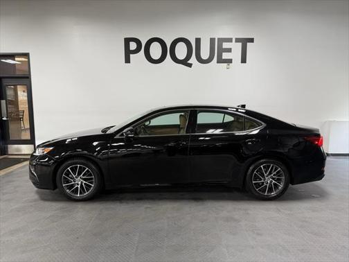 2017 Lexus ES 350 Base