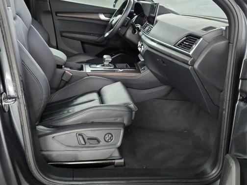 2024 Audi Q5 e 55 S line Premium Plus