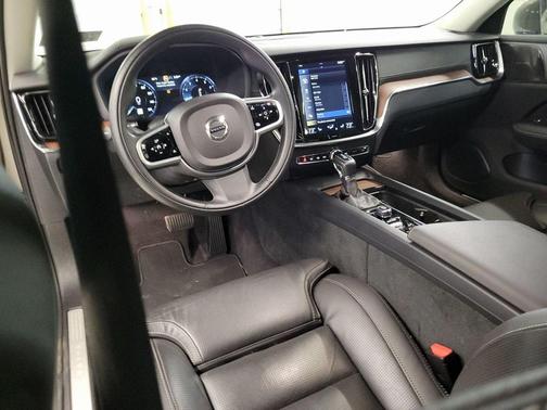 2019 Volvo S60 T5