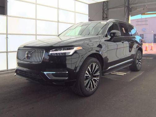 Onyx Black Metallic 2023 Volvo XC90 Recharge Plug-In Hybrid T8 Plus 6 Passenger