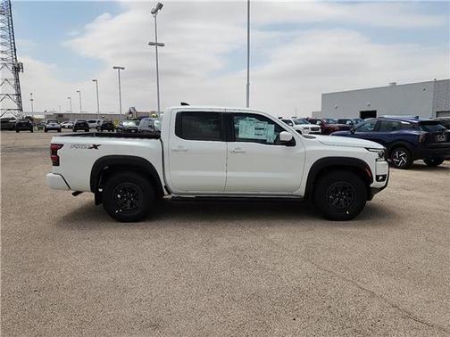 2025 Nissan Frontier PRO-X