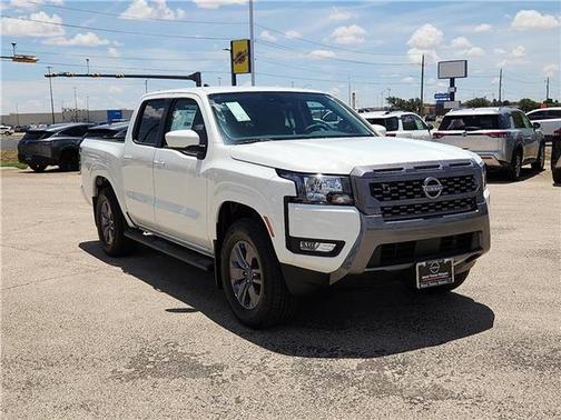 2025 Nissan Frontier SV
