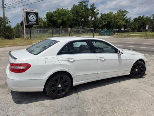 White 2013 Mercedes-Benz E-Class E 350