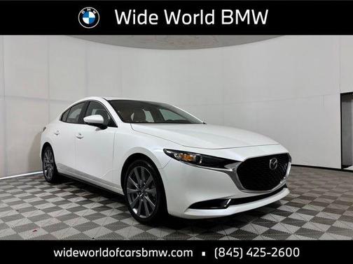 Snowflake White Pearl 2025 Mazda Mazda3 FWD w/Preferred Package