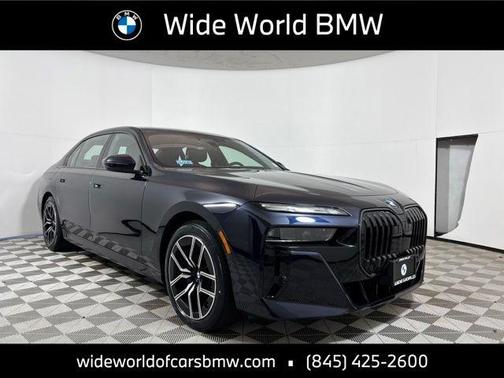 Carbon Black Metallic 2026 BMW 760 760i xDrive