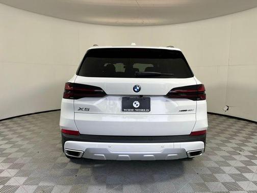 Alpine White 2026 BMW X5 xDrive40i