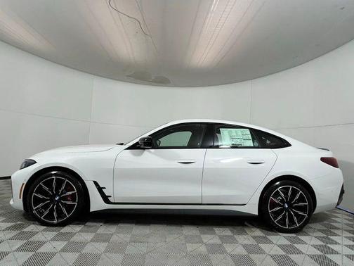 Alpine White 2026 BMW i4 Gran Coupe xDrive40