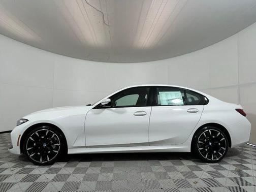 Alpine White 2026 BMW 330 I XDrive NA