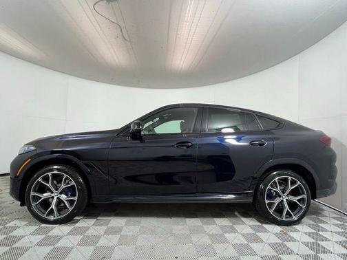 Carbon Black Metallic 2026 BMW X6 M60i