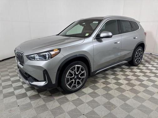 Space Silver 2026 BMW X1 xDrive28i