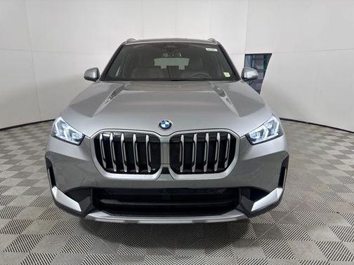 Space Silver 2026 BMW X1 xDrive28i