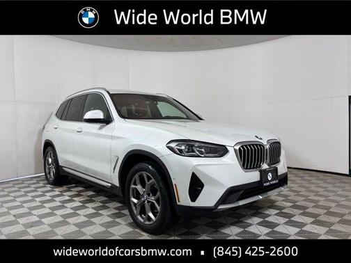 Mineral White Metallic 2024 BMW X3 xDrive30i