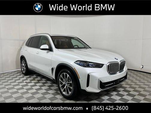 Mineral White Metallic 2026 BMW X5 PHEV xDrive50e