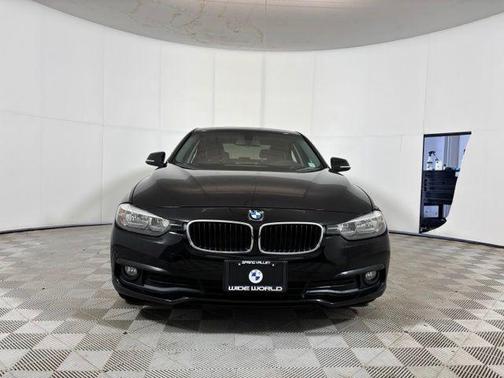 Jet Black 2017 BMW 320 i xDrive