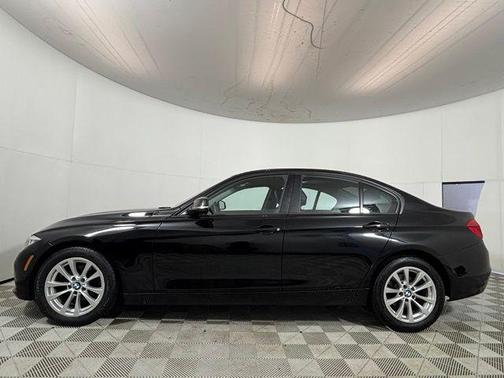 Jet Black 2017 BMW 320 i xDrive