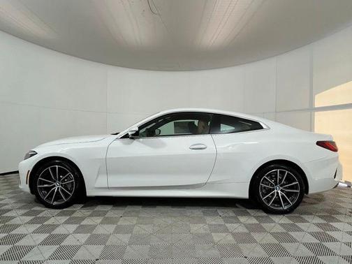Alpine White 2025 BMW 430 i xDrive