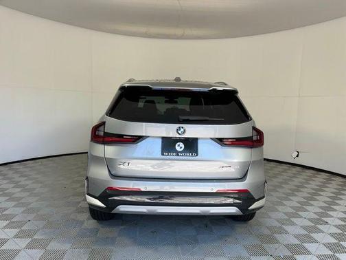 Space Silver 2026 BMW X1 xDrive28i
