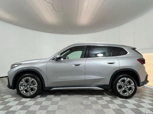 Space Silver 2026 BMW X1 xDrive28i