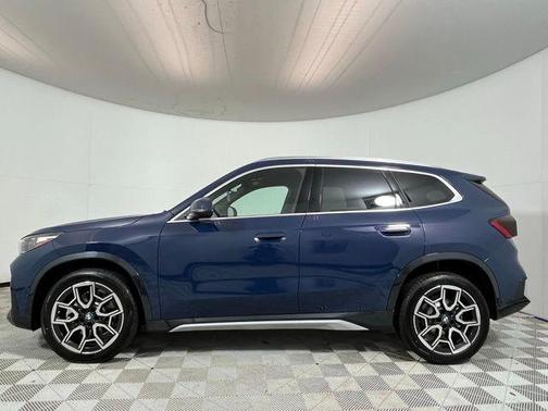 Night 2026 BMW X1 xDrive28i
