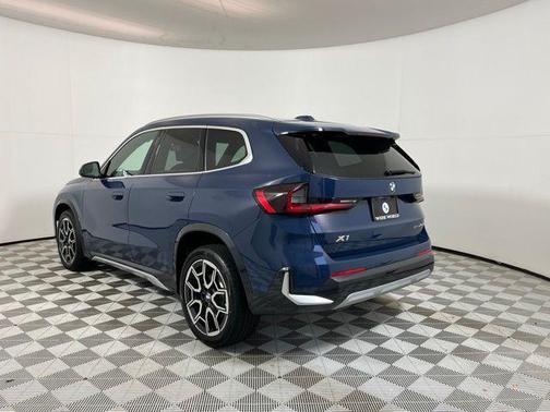 Night 2026 BMW X1 xDrive28i