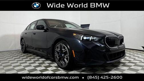 Carbon Black Metallic 2027 BMW 550e 550E XDRIVE