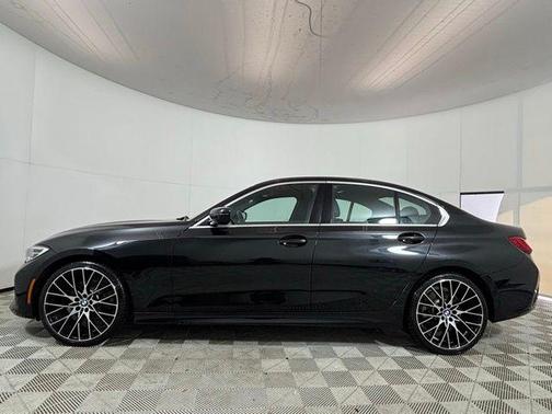Black Sapphire Metallic 2019 BMW 330 i xDrive