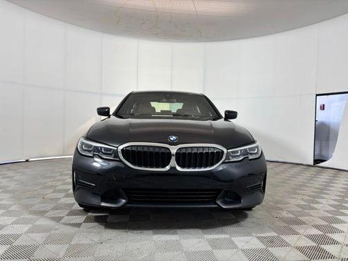 Black Sapphire Metallic 2019 BMW 330 i xDrive