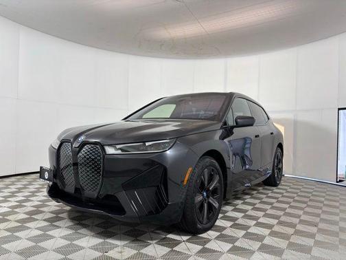 Dark Graphite Metallic 2024 BMW iX xDrive50
