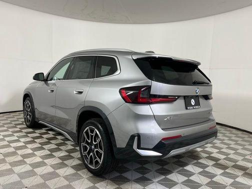 Space Silver 2026 BMW X1 xDrive28i