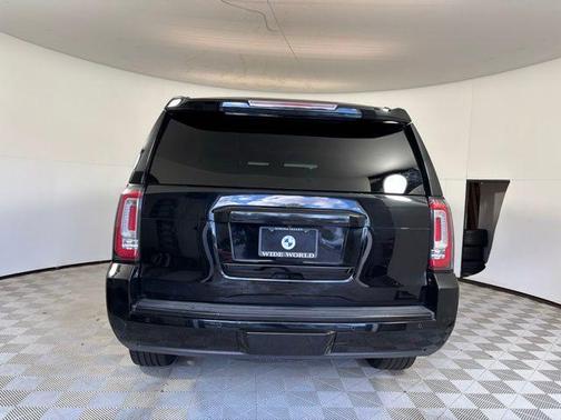 Onyx Black 2017 GMC Yukon Denali