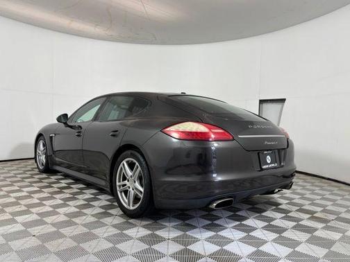 2012 Porsche Panamera 4