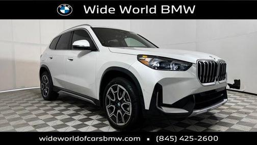 Mineral White Metallic 2026 BMW X1 xDrive28i