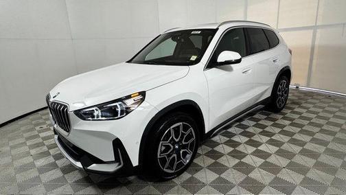 Alpine White 2026 BMW X1 xDrive28i