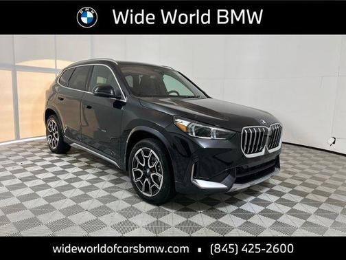 Black Sapphire Metallic 2026 BMW X1 xDrive28i