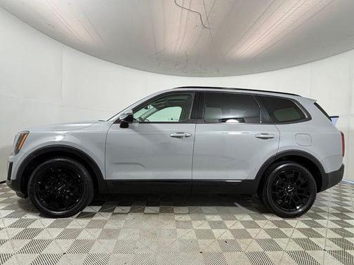 Wolf Gray 2022 Kia Telluride EX
