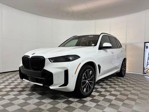 Alpine White 2026 BMW X5 xDrive40i