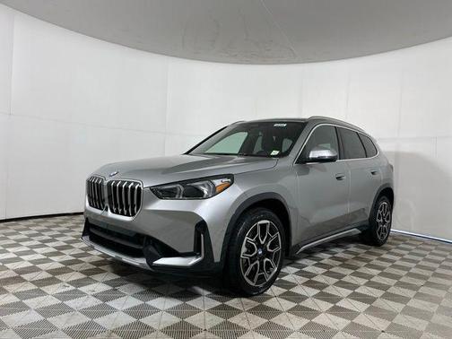 Space Silver 2026 BMW X1 xDrive28i