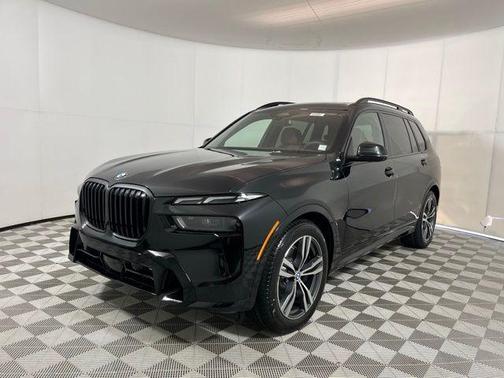 Black Sapphire Metallic 2026 BMW X7 xDrive40i