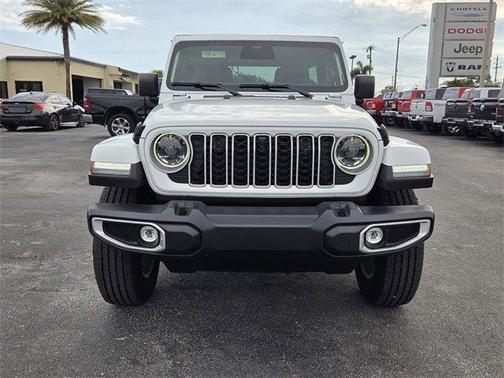2026 Jeep Wrangler 4-Door Sahara 4x4