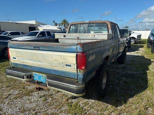 1990 Ford F-150 