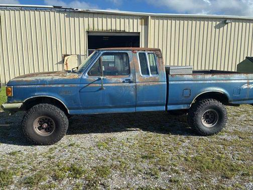 1990 Ford F-150 
