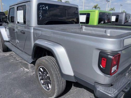 2020 Jeep Gladiator Overland