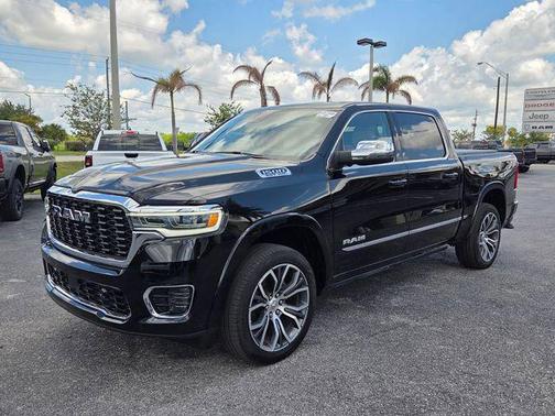 Diamond Black Crystal Pearlcoat 2025 RAM 1500 ST