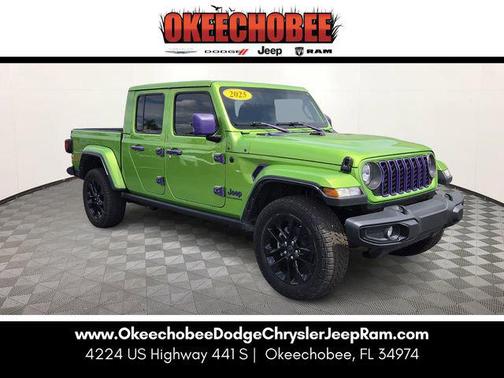 2025 Jeep Gladiator Nighthawk